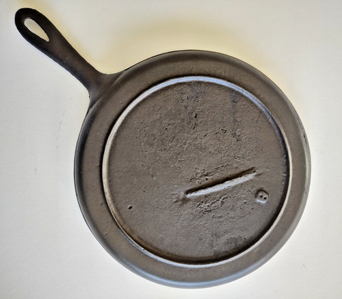 Antique unmarked flat - [antique],