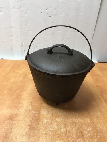 Footed legged cast iron 7 - footed,