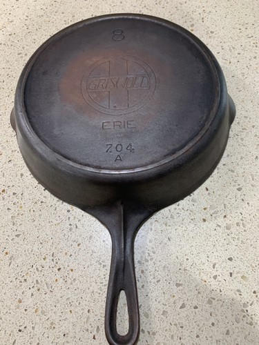 Griswold slant logo - slant, cast